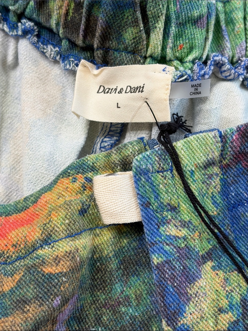 NWT DAVI & DANI Abstract Printed Paint Denim Wide Adjustable Balloon Bottom Pant - Picture 2 of 13